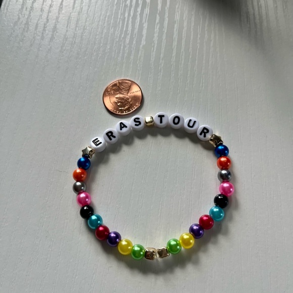 Era Tour Bauble friendship bracelet - Picture 3 of 3